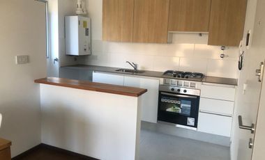 VENTA - Departamento 1 dormitorio con balcón al frente
