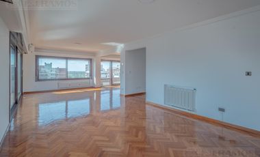 LJ RAMOS| VENDE | DEPARTAMENTO DE CATEGORÍA | MARTINEZ