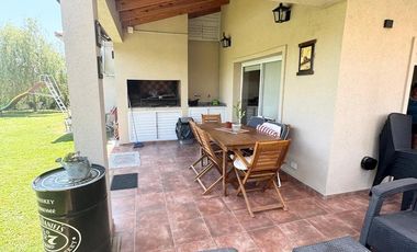 Casa en venta / alquiler Barrio Santa Ines Canning