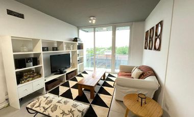 Amoblado. 2 ambientes. amenities  gimnasio y pileta.