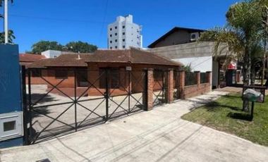 Casa en venta - 2 Dormitorios 1 Baño - 80mts2 - San Bernardo del Tuyú