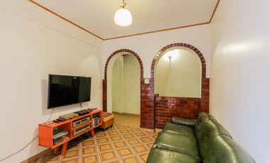 Venta PH 3 ambientes Versalles Cochera y Balcon Terraza