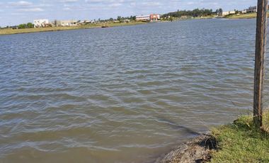 Terreno en venta - 909mts2- Countries/B.Cerrado (Escobar)