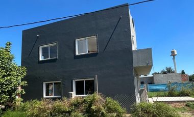 Casa en venta - 4 Dormitorios 2 Baños - 195Mts2 - José C. Paz