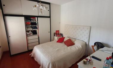 Excelente casa con amplias comodidades