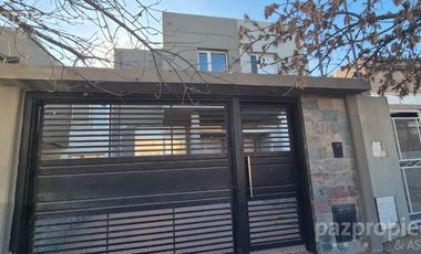 Hermoso Duplex 3 dormitorios en Rincon de Emilio.