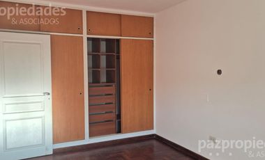 Hermoso Duplex 3 dormitorios en Rincon de Emilio.
