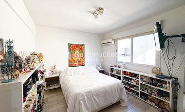 Venta departamento 3 ambientes con balcón, parrilla y cochera en Haedo.