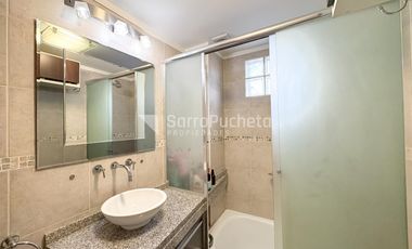 Venta departamento 3 ambientes con balcón, parrilla y cochera en Haedo.