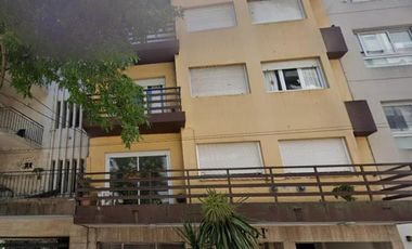 Departamento en alquiler - 3 Dormitorios 2 Baños - Mar del Plata