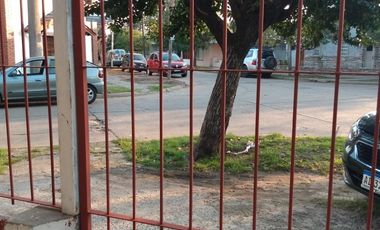PH en venta - 2 Dormitorios 1 Baño 3 Cocheras - 90Mts2 - Haedo