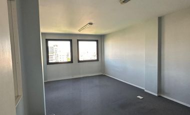 Oficina en alquiler - Monserrat, zona UADE - 129 m2