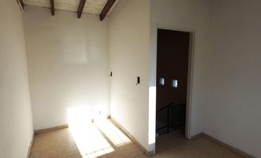 PH en Turdera con 2 dormitorios y departamento tipo duplex - APTO CRÉDITO