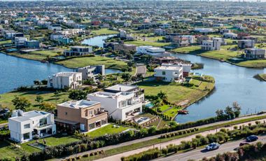 VENTA, TERRENO, PUERTOS, BARRIO COSTAS, LOTE AL 100