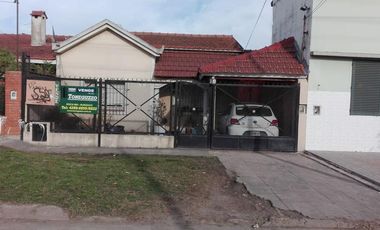 Casa - Claypole