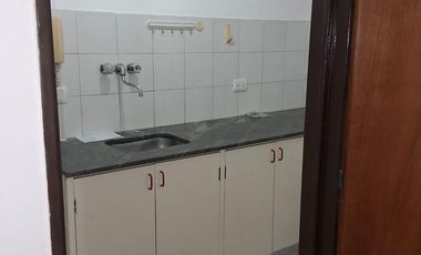 ALQUILO 1 DORM NUEVA CORDOBA ESTRADA 144