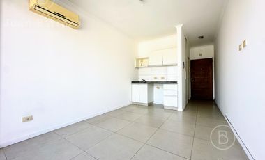Alquiler de Departamento monoambiente con cochera en Lomas de Zamora Oeste