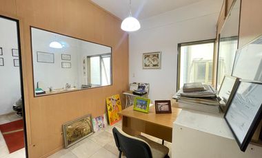 Oficina profesional 3 despachos en VENTA