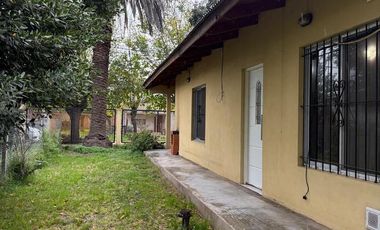 Casa en  Salvador María, Lobos