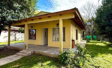 Casa en  Salvador María, Lobos