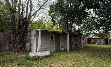 Casa en  Salvador María, Lobos