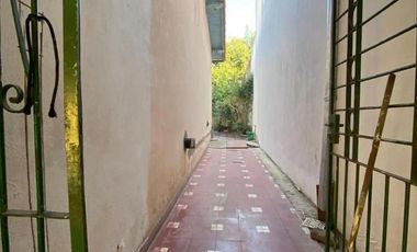 Casa en venta - 2 Dormitorios 1 Baño - Bernal