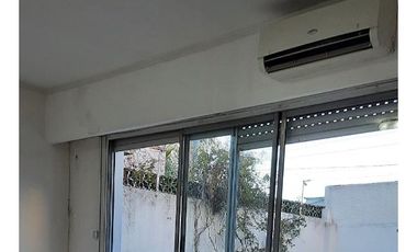 PH en venta - 3 Dormitorios 1 Baño - 260Mts2 - Temperley