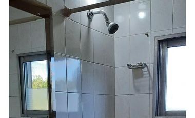 PH en venta - 3 Dormitorios 1 Baño - 260Mts2 - Temperley