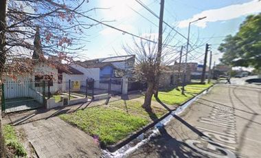 Casa en venta - 2 Dormitorios 1 Baño - Cochera - 390Mts2 - Los Polvorines