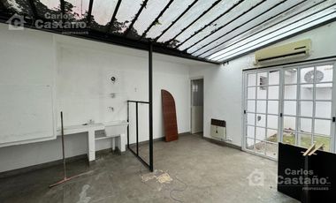 Impecable Galpon/Deposito de 200m2 en Venta