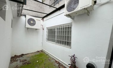 Impecable Galpon/Deposito de 200m2 en Venta