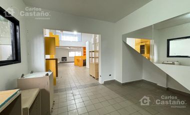 Impecable Galpon/Deposito de 200m2 en Venta