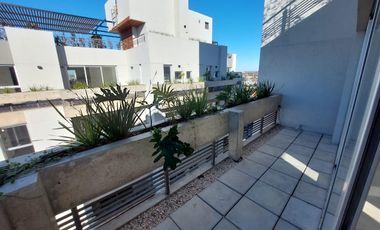 Departamento tres ambientes con cochera BOJ PELLEGRINI Morón