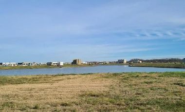Terreno en venta - 870mts2 - Countries/B.Cerrado (Escobar)