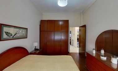 Departamento de 2 Dormitorios en Planta Alta - 93 M2 - Zona Facultades
