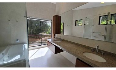 ARRIENDO CASA EN SOTILEZA 4 HABITACIONES (IC)