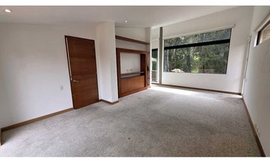 ARRIENDO CASA EN SOTILEZA 4 HABITACIONES (IC)