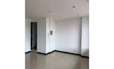 VENTA LOCAL EN EL NORTE SOBRE AVENIDA PRINCIPAL