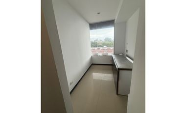 VENTA LOCAL EN EL NORTE SOBRE AVENIDA PRINCIPAL