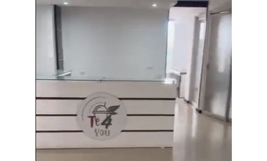VENTA LOCAL EN EL NORTE SOBRE AVENIDA PRINCIPAL