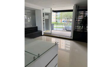 VENTA LOCAL EN EL NORTE SOBRE AVENIDA PRINCIPAL