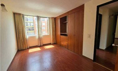 Arriendo apto en ciudad salitre