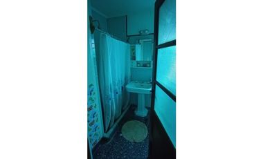 VENTA DOS CASAS SOBRE LOTE DE 1.134M2