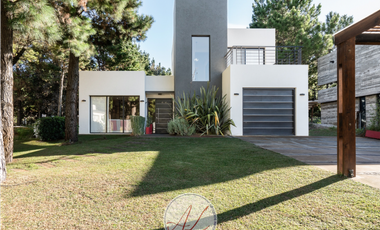 Casa en Deportiva - Costa Esmeralda