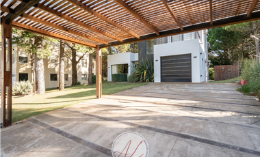 Casa en Deportiva - Costa Esmeralda