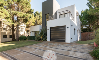 Casa en Deportiva - Costa Esmeralda