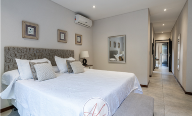 Casa en Deportiva - Costa Esmeralda