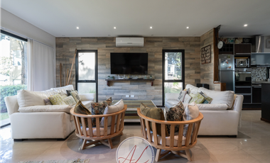 Casa en Deportiva - Costa Esmeralda