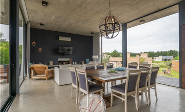 Casa en Residencial 1 - Costa Esmeralta