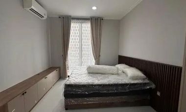 Disewakan Rumah dalam Cluster 3 Lantai di Fatmawati Jaksel!